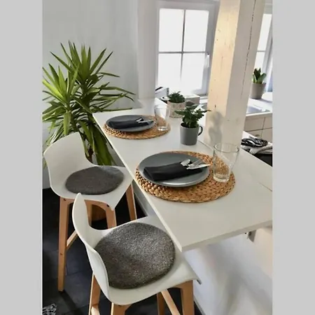 Ferienwohnung Broetzingen Westliche Kf - Dg Apartment